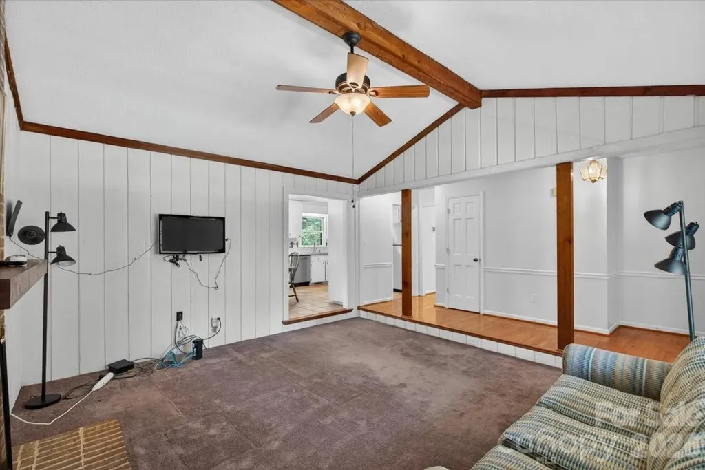 7615 Alexander Road Charlotte NC 28270
