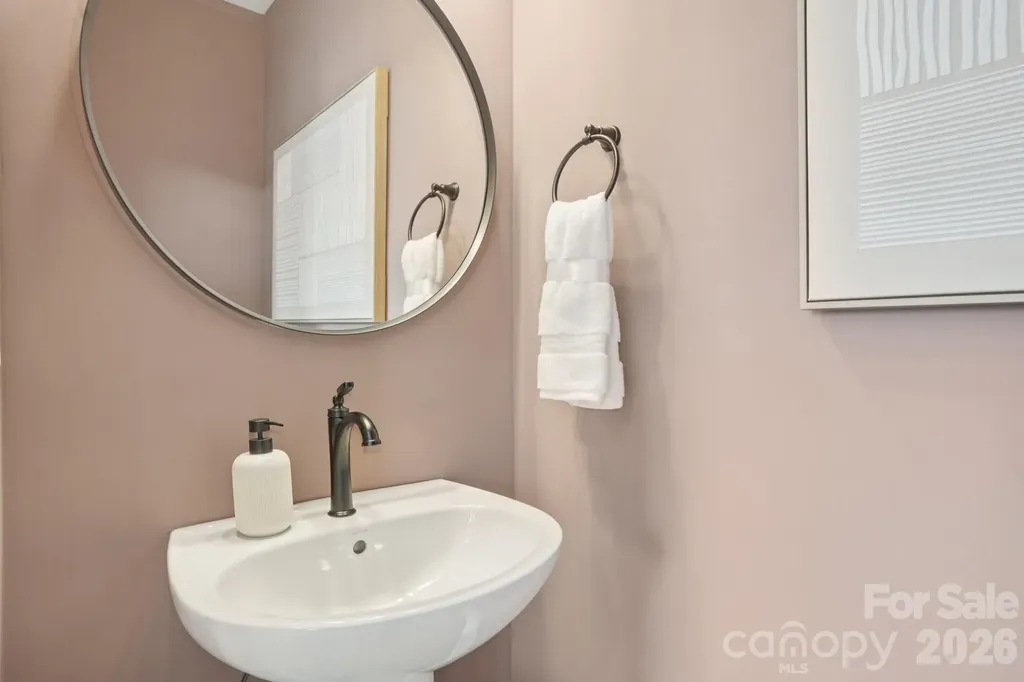 6225 Intertwine Street Charlotte NC 28278