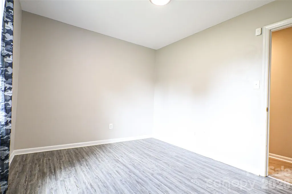1006 Iris Drive Gastonia NC 28056