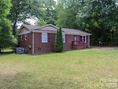 1006 Iris Drive Gastonia NC 28056