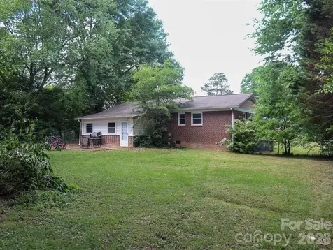 1006 Iris Drive Gastonia NC 28056