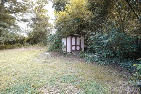 1006 Iris Drive Gastonia NC 28056