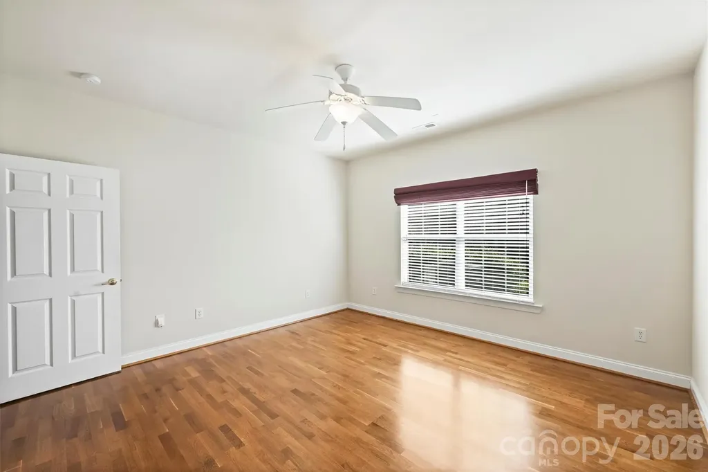 2015 Woodburn Terrace Matthews NC 28105