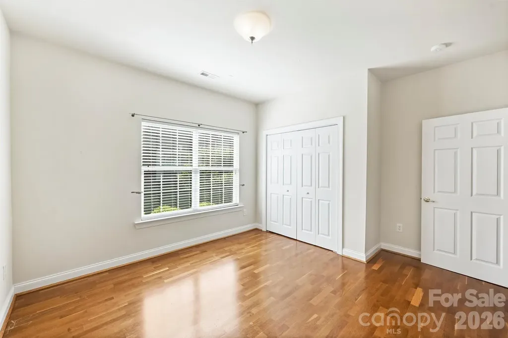 2015 Woodburn Terrace Matthews NC 28105