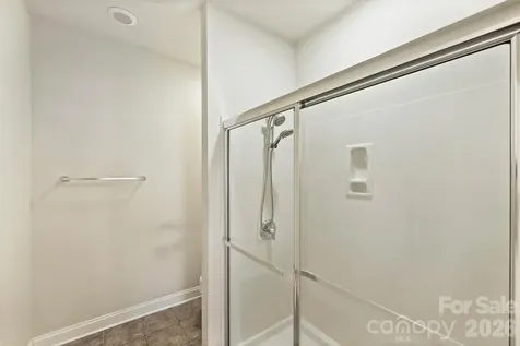 2015 Woodburn Terrace Matthews NC 28105
