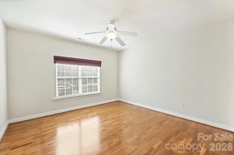 2015 Woodburn Terrace Matthews NC 28105