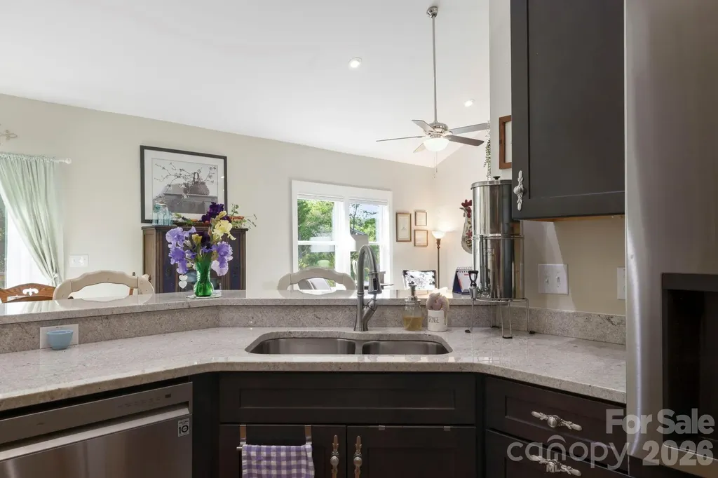 143 Beechnut Drive Hendersonville NC 28739