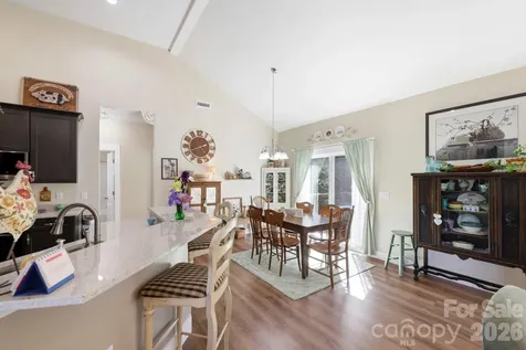 143 Beechnut Drive Hendersonville NC 28739