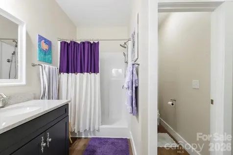 143 Beechnut Drive Hendersonville NC 28739