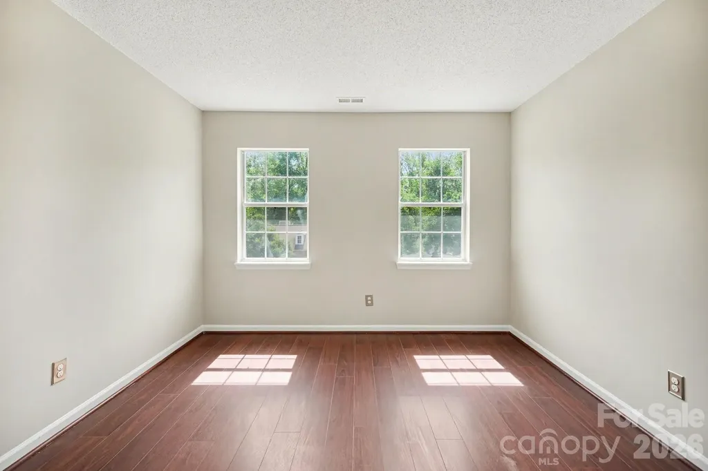 1921 Stonewyck Avenue Kannapolis NC 28081