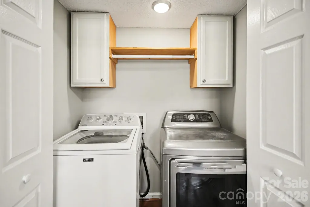 1921 Stonewyck Avenue Kannapolis NC 28081