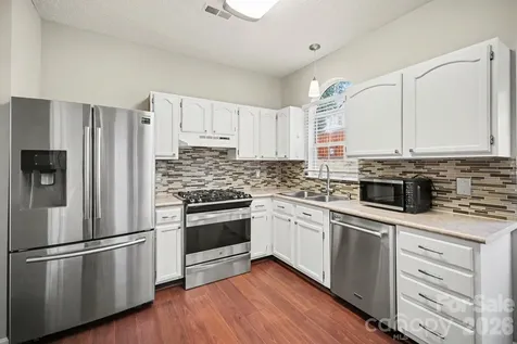 1921 Stonewyck Avenue Kannapolis NC 28081