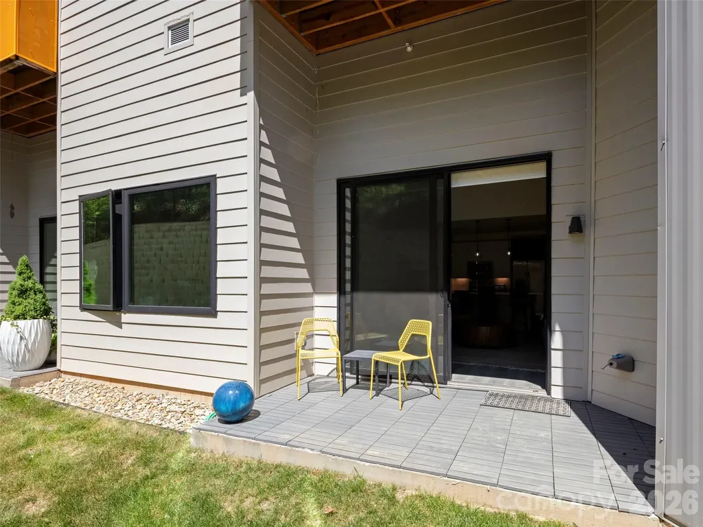 68 Craven Street Asheville NC 28806