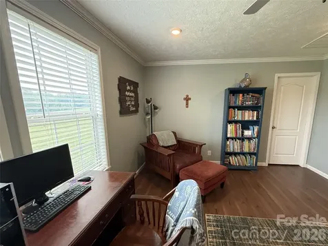 308 Laurel Ridge Drive Lincolnton NC 28092