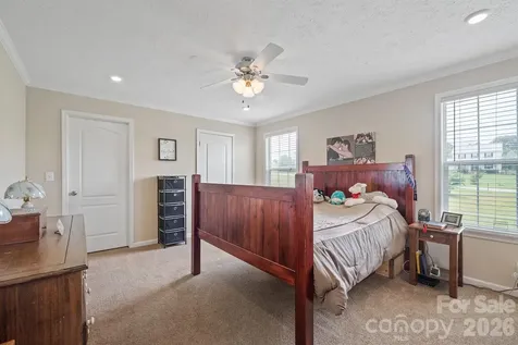 308 Laurel Ridge Drive Lincolnton NC 28092