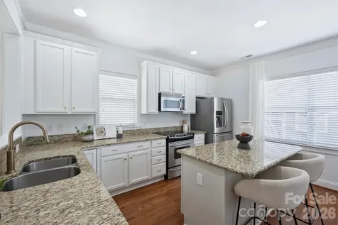 1916 Lela Avenue Charlotte NC 28208