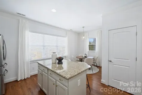 1916 Lela Avenue Charlotte NC 28208