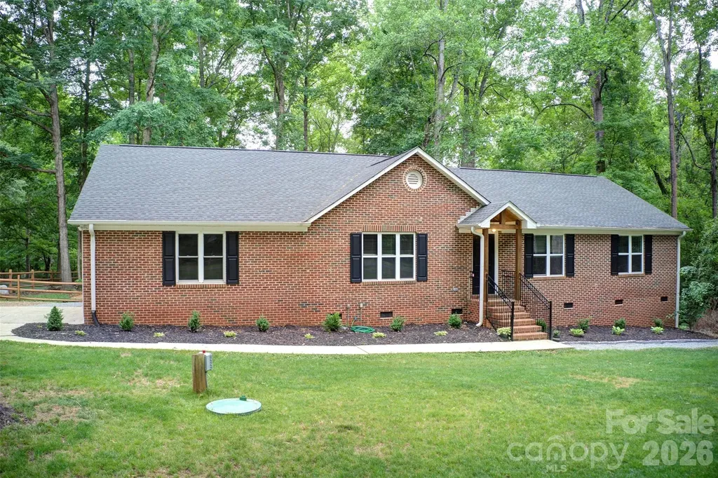 636 Wilderness Trail Denver NC 28037