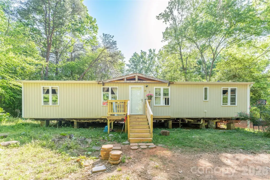6132 Sherwood Lane Denver NC 28037