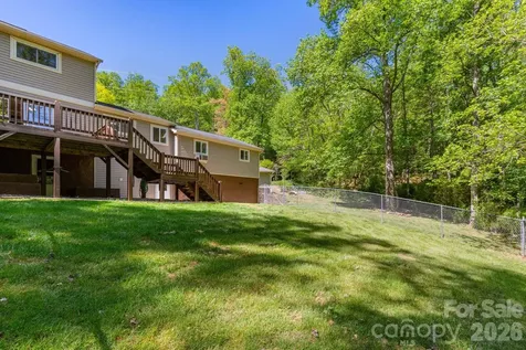 33 Lovers Loop Road Asheville NC 28803