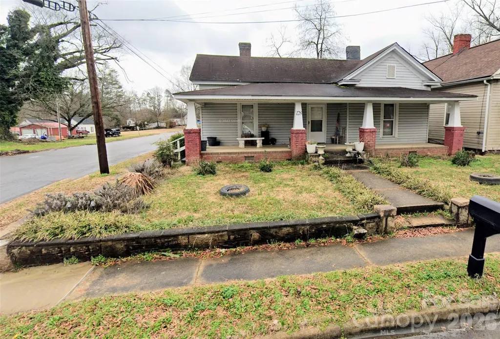 128 N Long Street Salisbury NC 28144