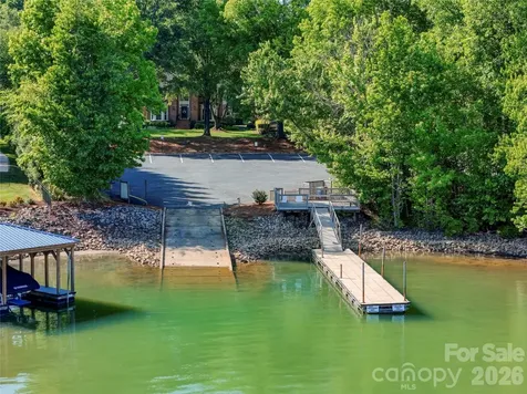 186 Southhaven Drive Mooresville NC 28117