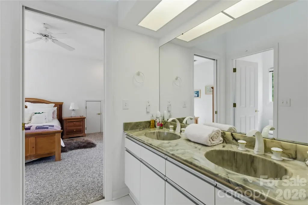 18426 Peninsula Cove Lane Cornelius NC 28031