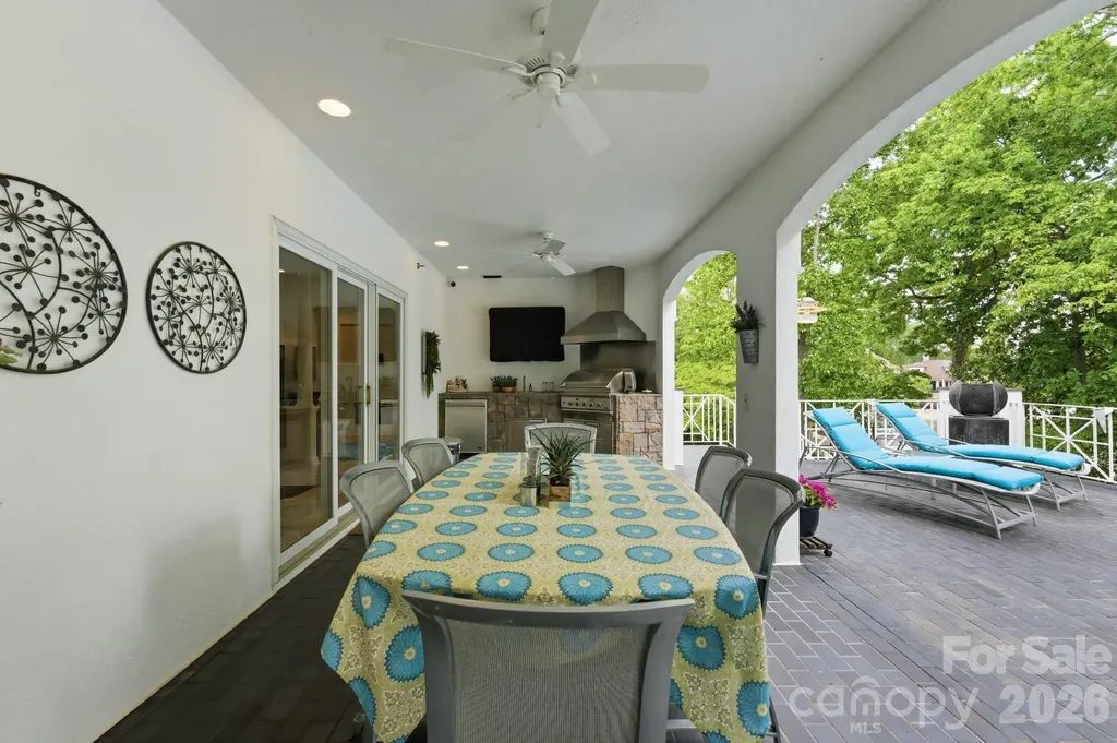 18426 Peninsula Cove Lane Cornelius NC 28031