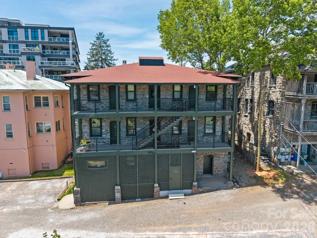 134 Biltmore Avenue Asheville NC 28801