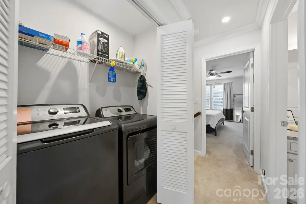 1221 Queen Lyon Court Charlotte NC 28205
