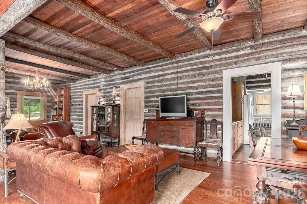 72 Chestnut Hill Road Gerton NC 28735
