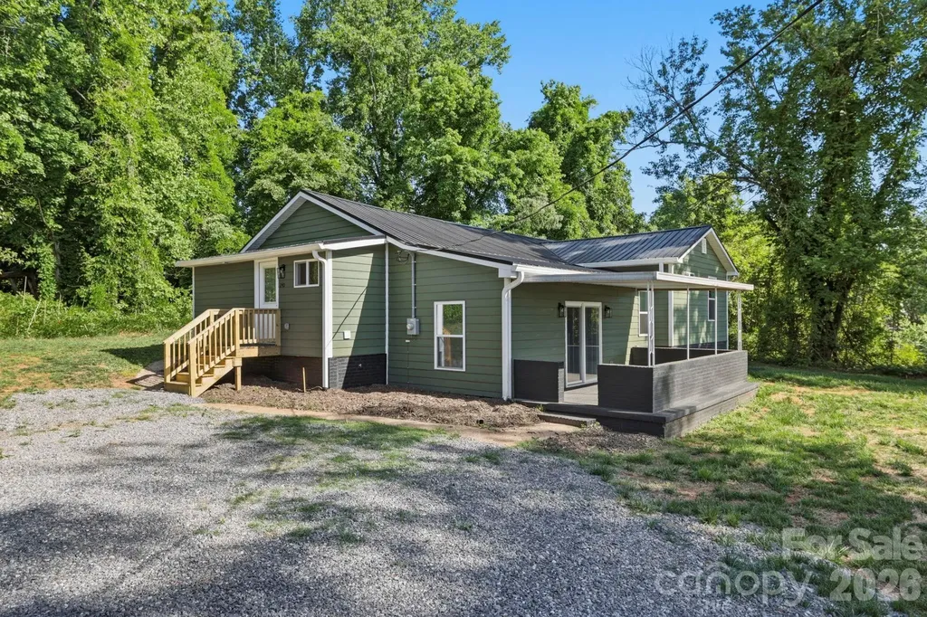 240 E Court Street Rutherfordton NC 28139
