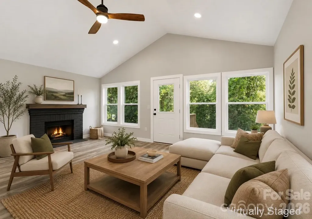240 E Court Street Rutherfordton NC 28139