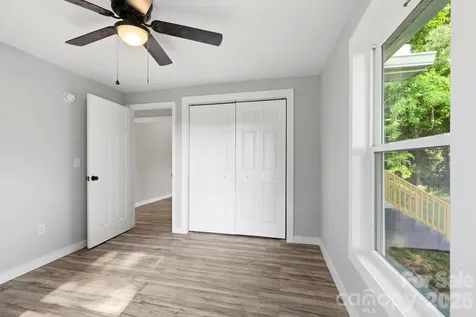 240 E Court Street Rutherfordton NC 28139