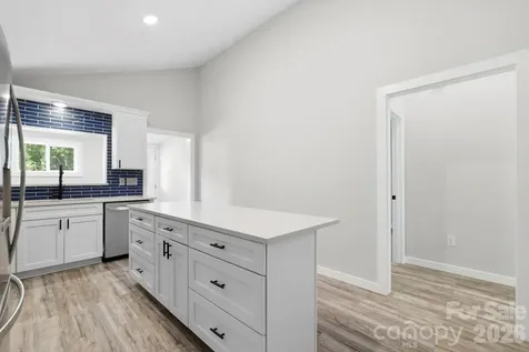 240 E Court Street Rutherfordton NC 28139