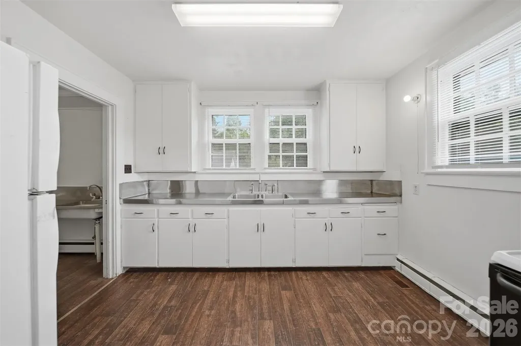 2711 SE 8th Avenue SE Hickory NC 28602
