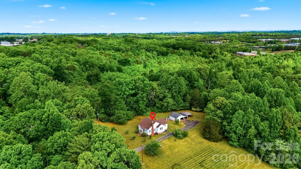 2711 SE 8th Avenue SE Hickory NC 28602
