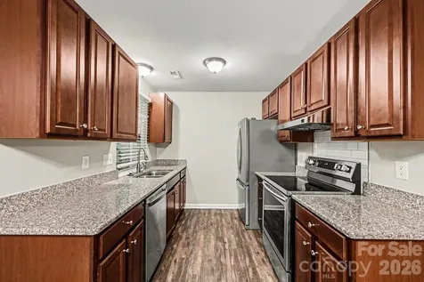 8800 Royal Scot Lane Charlotte NC 28227