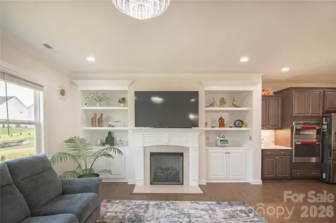 3841 Dahlia Drive Harrisburg NC 28075