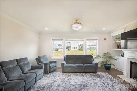 3841 Dahlia Drive Harrisburg NC 28075