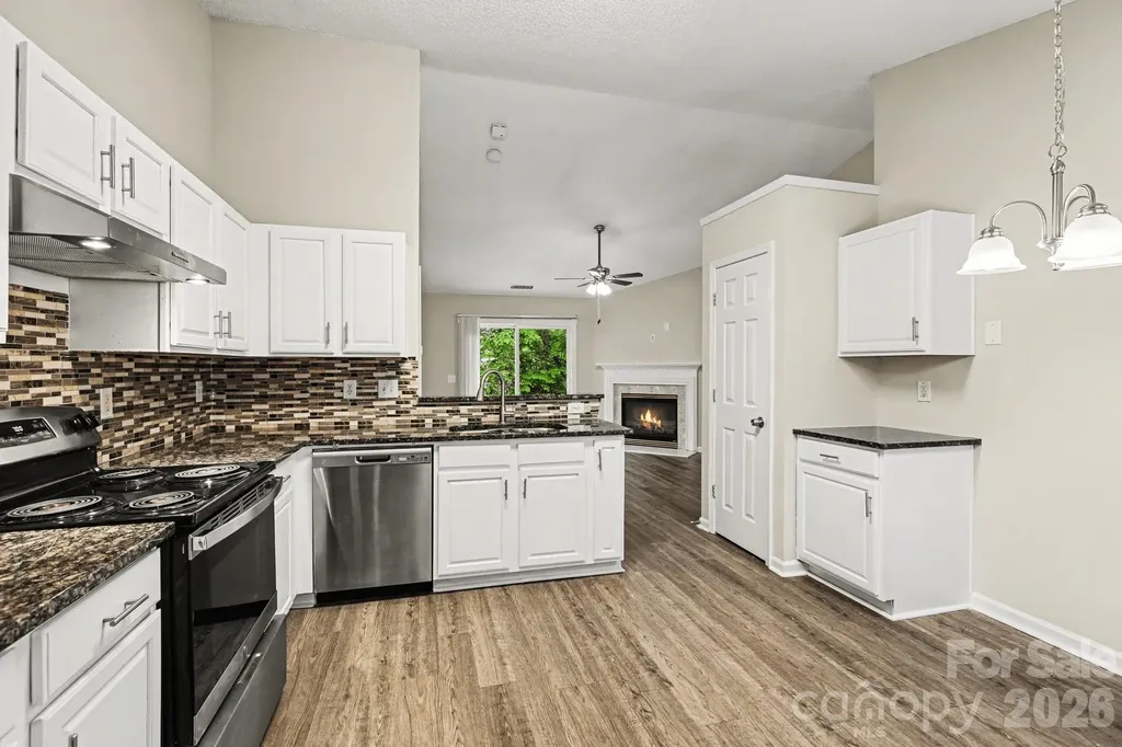 5132 Deerton Road Charlotte NC 28269