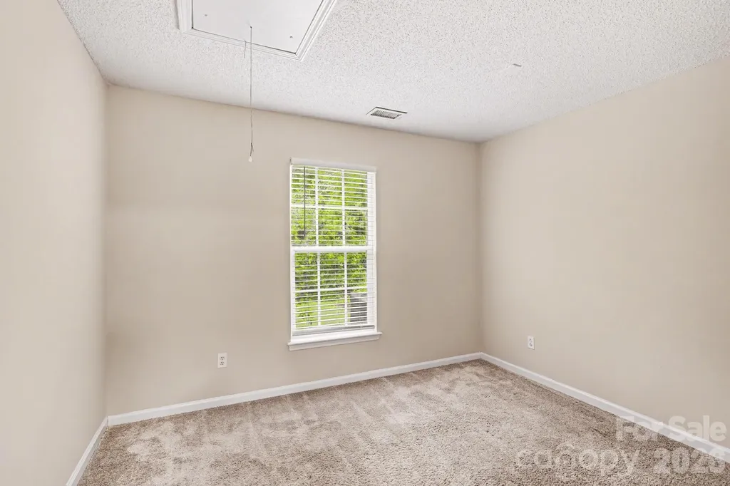 5132 Deerton Road Charlotte NC 28269