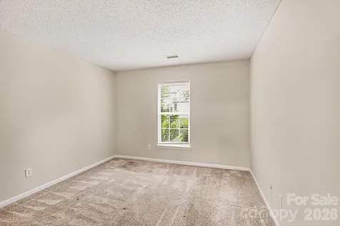 5132 Deerton Road Charlotte NC 28269