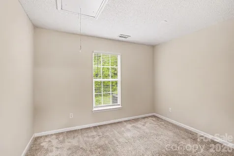 5132 Deerton Road Charlotte NC 28269