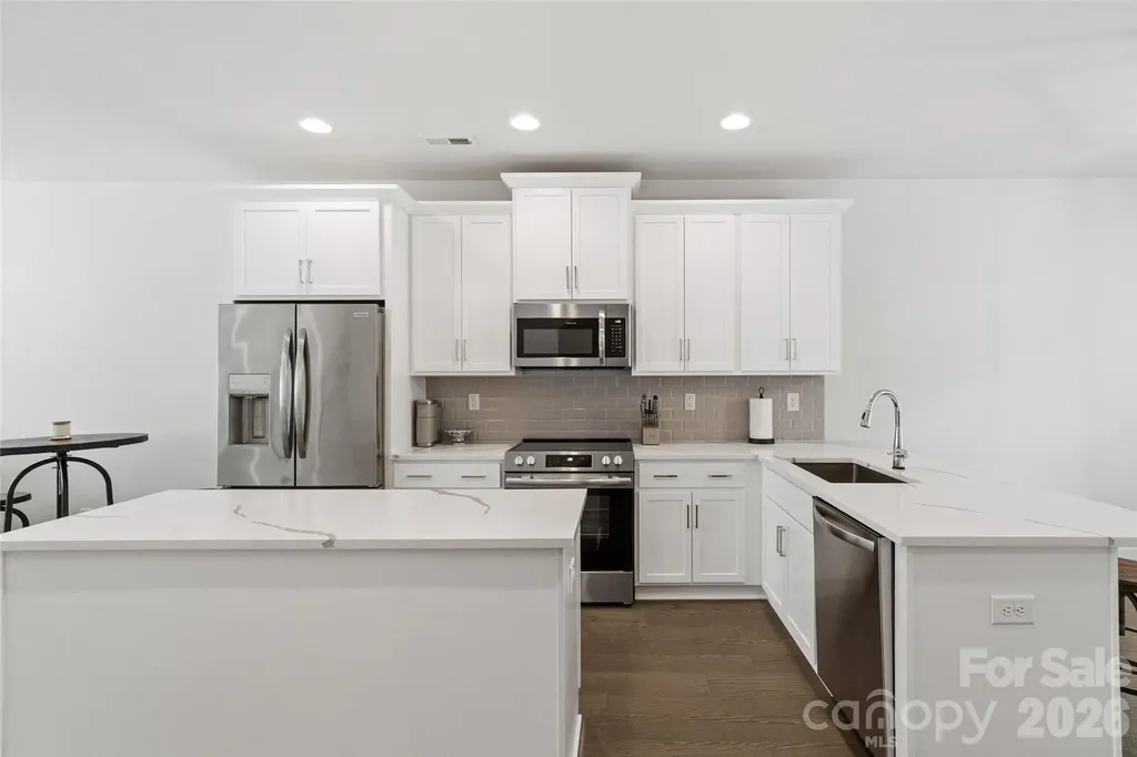 5040 York Park Lane Charlotte NC 28217