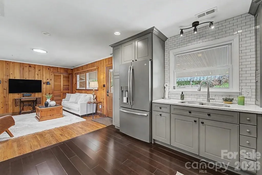 52 Briar Patch Road Cullowhee NC 28723