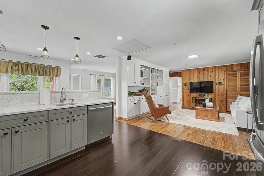 52 Briar Patch Road Cullowhee NC 28723