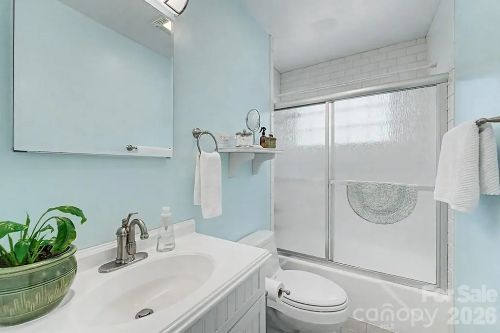 52 Briar Patch Road Cullowhee NC 28723