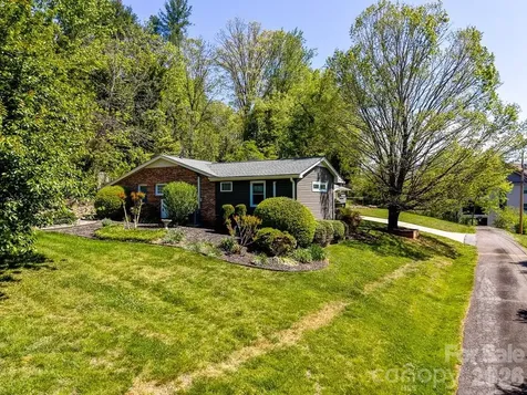 52 Briar Patch Road Cullowhee NC 28723