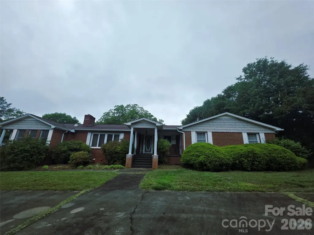 216 Country Club Road Shelby NC 28152